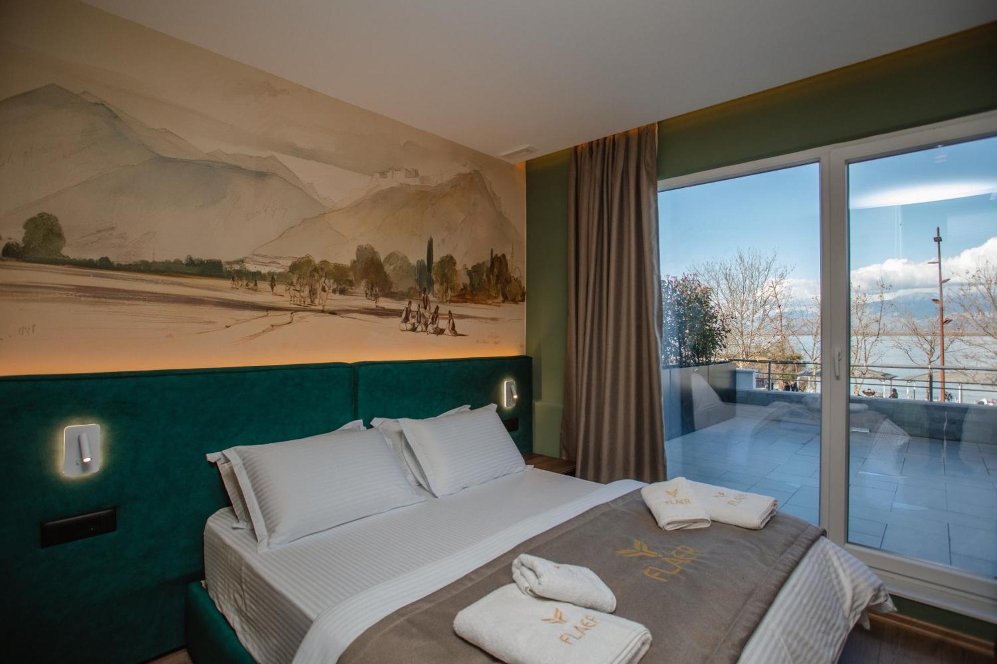 Hotel Flaer Shkoder Exterior photo